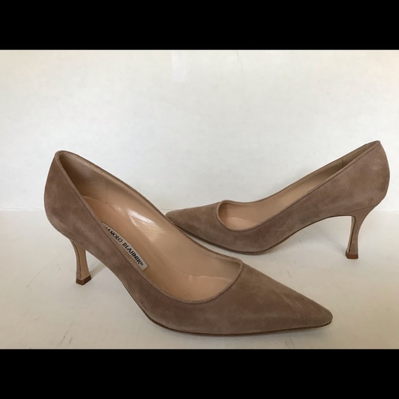 Manolo Blahnik Shoes - ✨PRICE DROP✨Manolo Blahnik Nude Suede Heels
